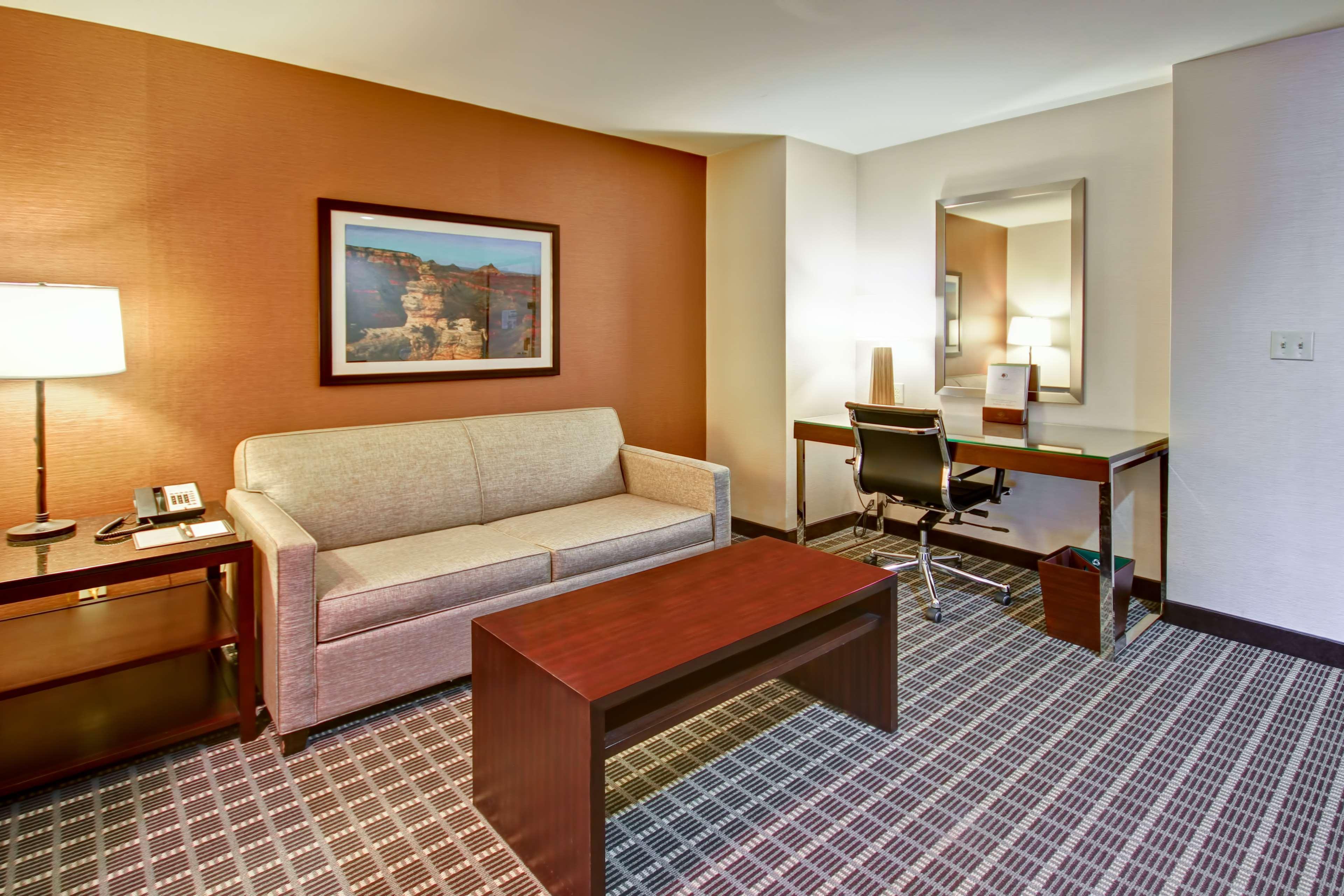 Doubletree By Hilton Hotel Flagstaff Exterior foto