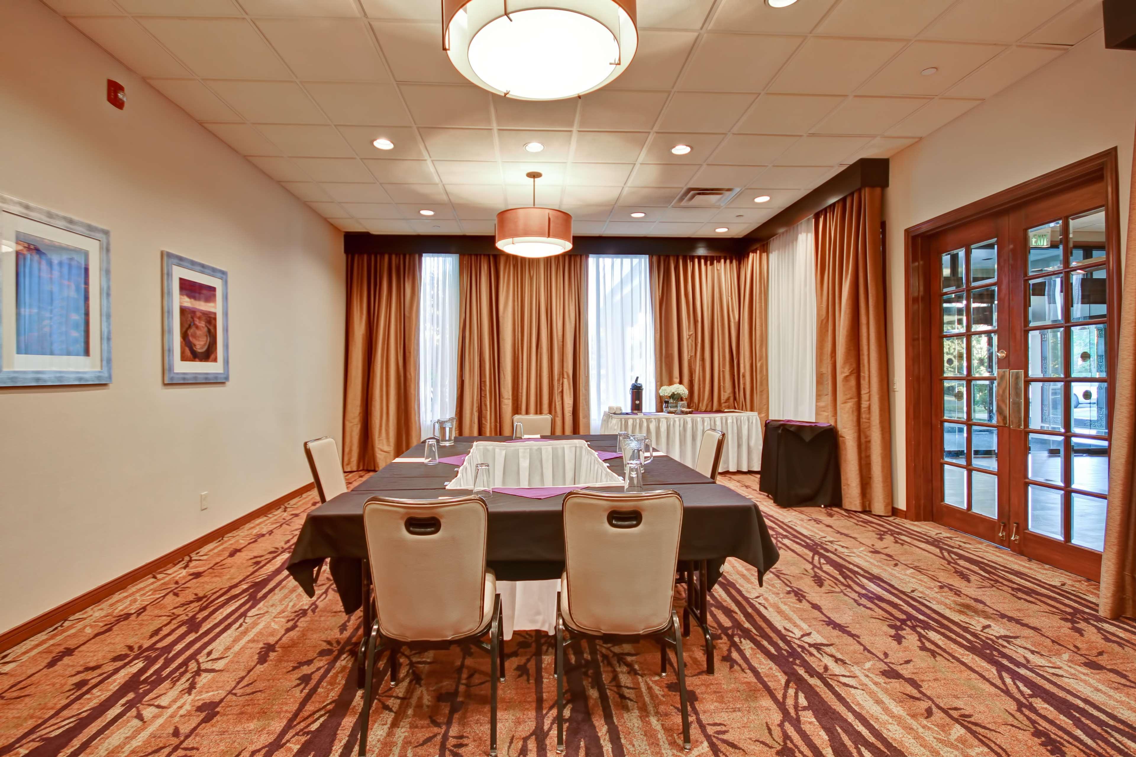 Doubletree By Hilton Hotel Flagstaff Exterior foto