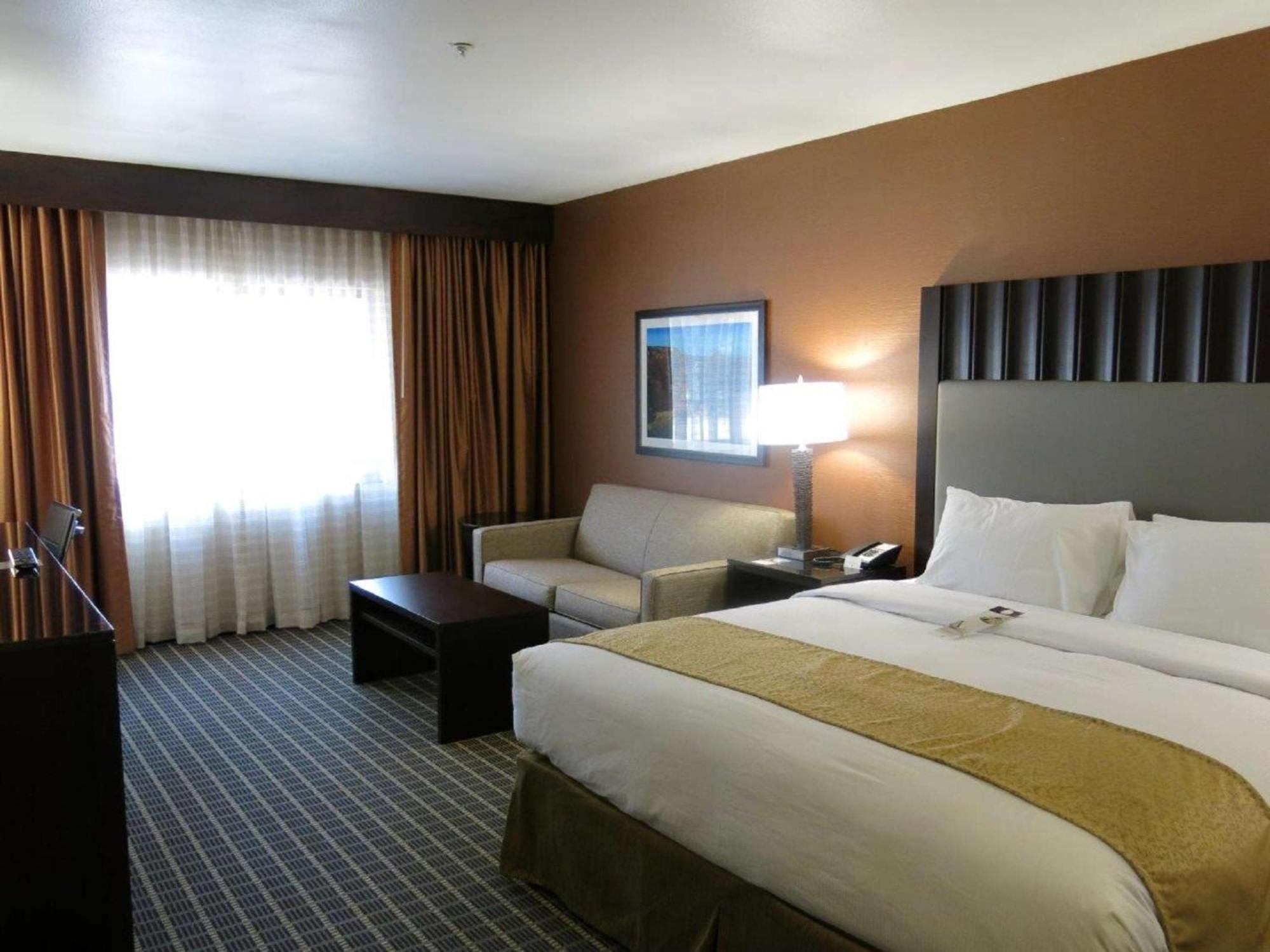 Doubletree By Hilton Hotel Flagstaff Exterior foto
