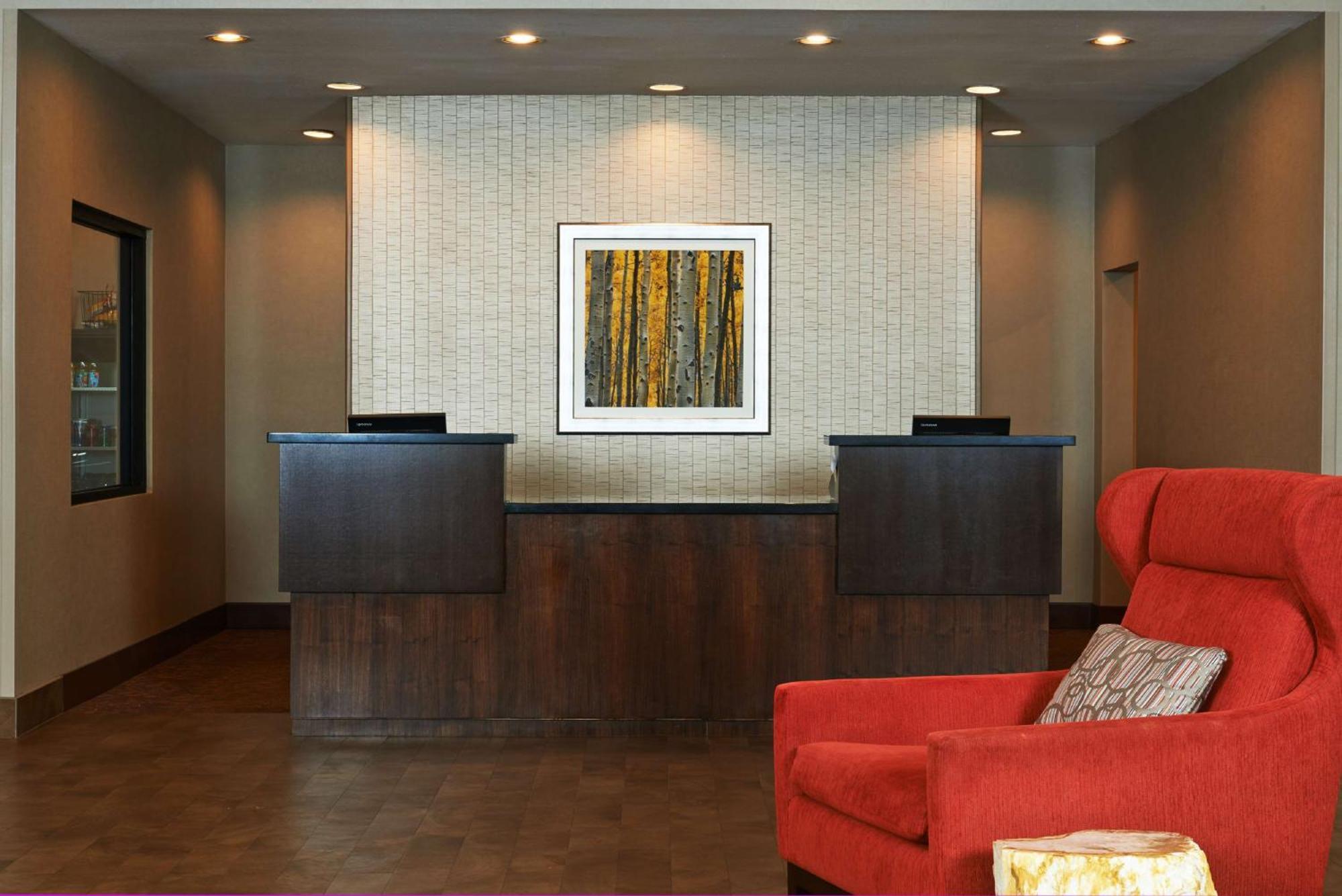 Doubletree By Hilton Hotel Flagstaff Exterior foto